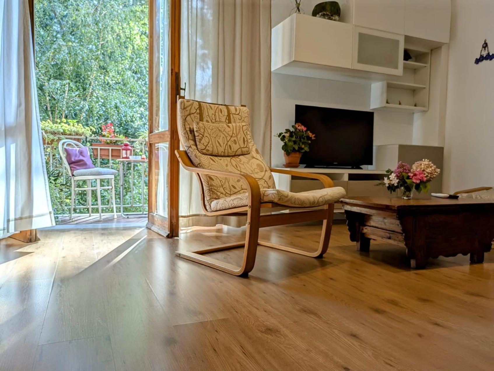 Appartamento Viale Puccini - Free Gated Parking - 3 Minutes From Center Лукка Екстер'єр фото